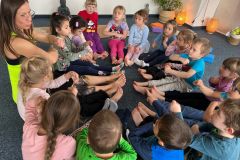 Veselé a zdravé hrátky v jógovně (2. třída) - 27. 3. 2025